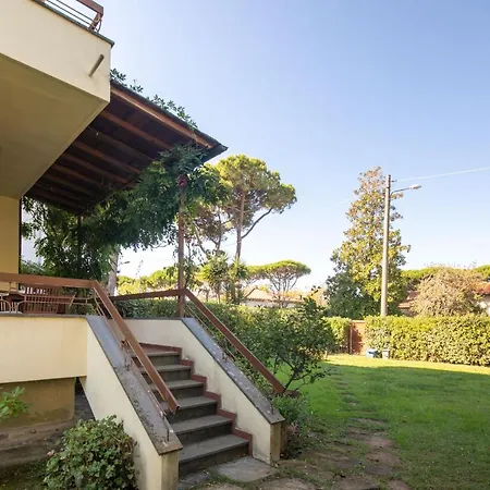 Luia By Mmega * Marina di Pietrasanta